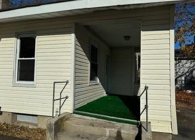 Property at 29 5th Ave, Bay Shore, NY, 11706, 3 beds, 1 bath, [object Object]