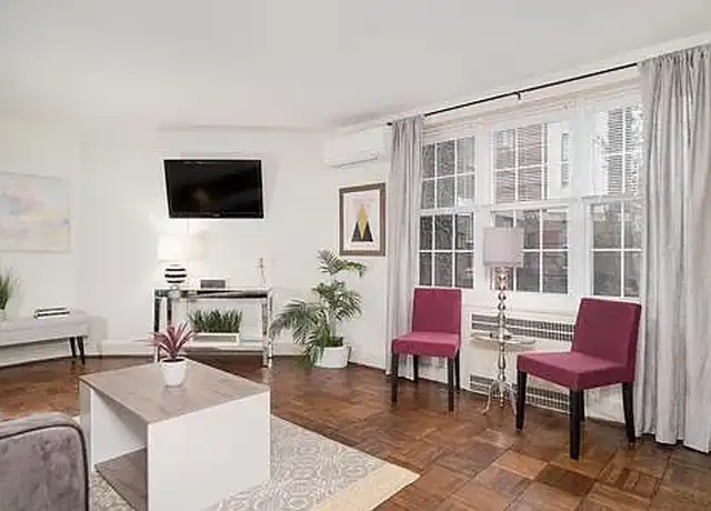 Property at Delaware Park Apartments - 2005 Delaware Ave, Buffalo, NY, 14216, 1 bed, 1 bath, [object Object]