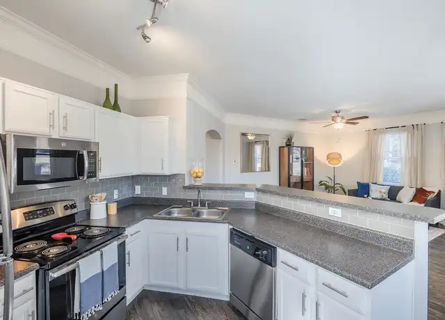 Property at Parmer Place - 12101 Dessau Rd, Austin, TX, 78754, 1-2 bed, 1-2 bath, [object Object]