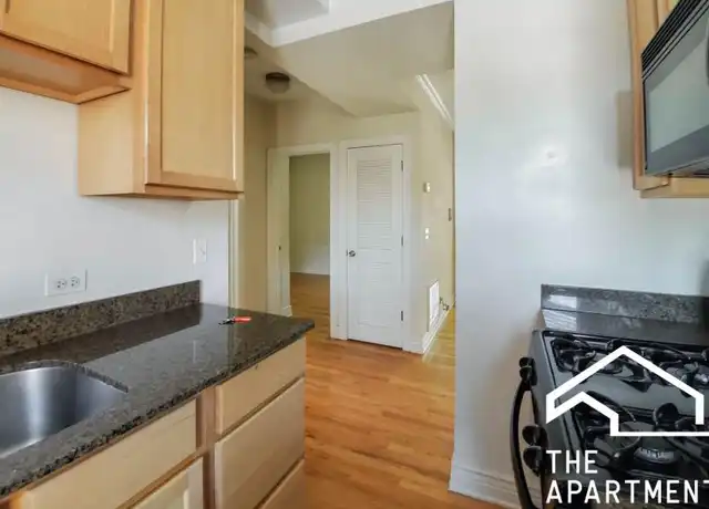 Property at 1210 W Waveland Ave, Chicago, IL, 60613, 2 beds, 1 bath, [object Object]