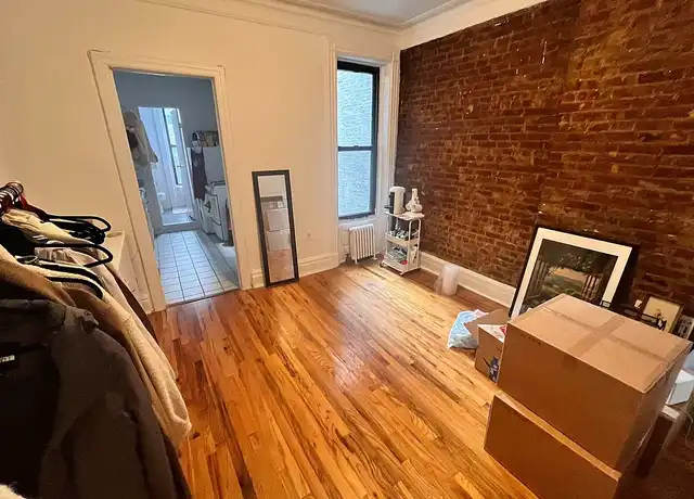 Property at 513 E 81st St, New York, NY, 10028, 1 bed, 1 bath, [object Object]