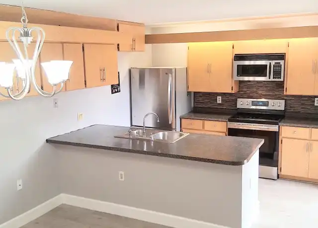 Property at 6221 62nd Way, West Palm Beach, FL, 33409, 2 beds, 2.5 baths, [object Object]