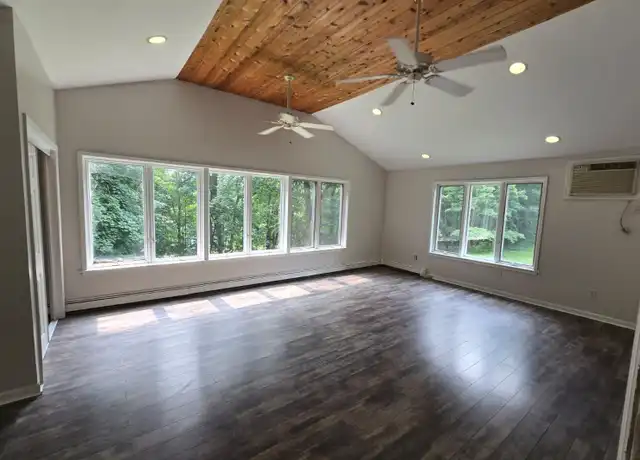 Property at 2769 Route 94, Washingtonville, NY, 10992, 4 beds, 1.5 baths, [object Object]