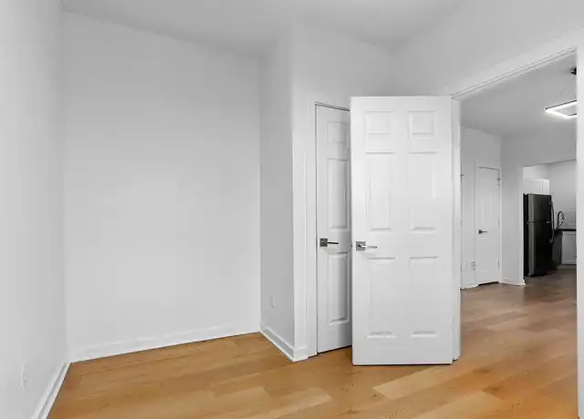 Property at Oasis on Linwood - 712 E Linwood Blvd, Kansas City, MO, 64109, 1 bed, 1 bath, [object Object]