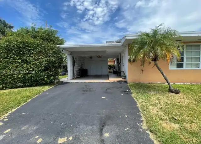 Property at 1400 N 16th Ave, Hollywood, FL, 33020, 2 beds, 2 baths, [object Object]