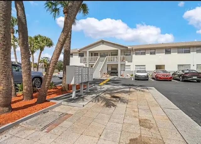 Property at 2505 Royal Palm Ave #2525, Fort Myers, FL, 33901, 2 beds, 1 bath, [object Object]