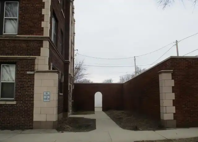 Property at 3109 N 38th St Unit 09, Milwaukee, WI, 53216, 1 bed, 1 bath, [object Object]