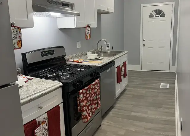 Photo of 690 Durant Pl NE, Atlanta, GA 30308