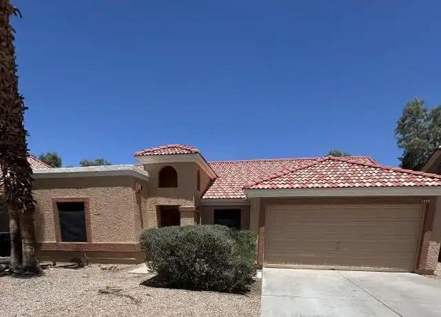 Property at 1238 E Laurel Ave, Gilbert, AZ, 85234, 4 beds, 2 baths, [object Object]