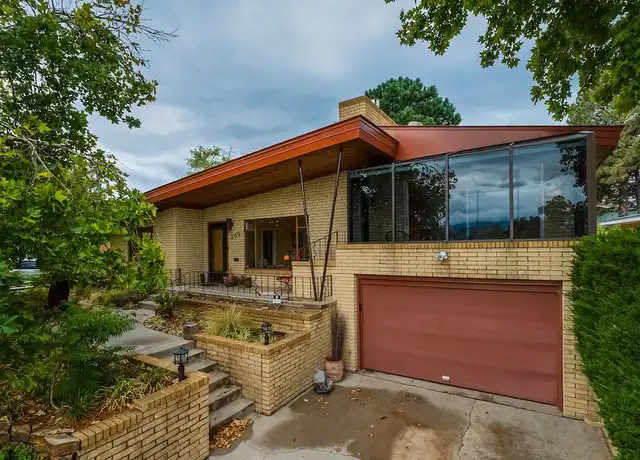 Property at 305 Aliso Dr SE, Albuquerque, NM, 87108, 3 beds, 2 baths, [object Object]