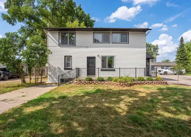 Property at 1741 E Woodward Heights Blvd Unit Main, Hazel Park, MI, 48030, 2 beds, 1 bath, [object Object]