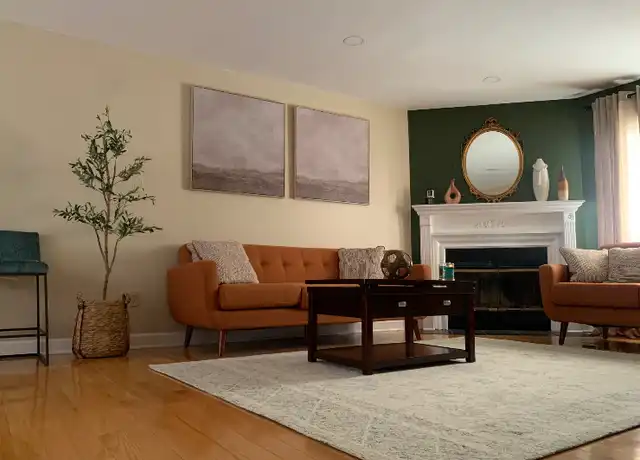 Property at 151 Shelter Rock Rd #105, Danbury, CT, 06810, 2 beds, 1.5 baths, [object Object]