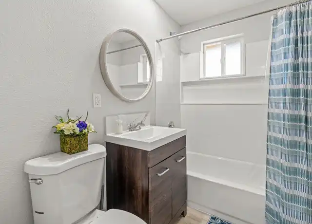 Property at 520 N 15th St, Las Vegas, NV, 89101, 1 bed, 1 bath, [object Object]