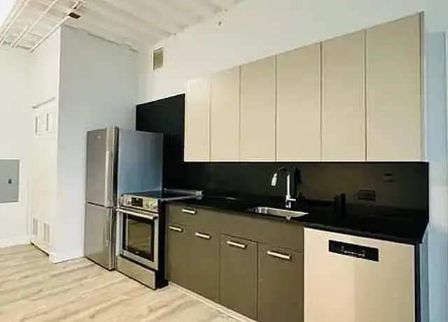 Property at Arcade Residences - 1135 W Sheridan Rd, Chicago, IL, 60660, 2 beds, 2 baths, [object Object]