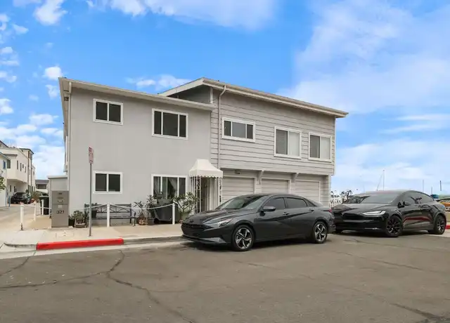 Property at 311 Edgewater Pl Unit B, Newport Beach, CA, 92661, 1 bed, 1 bath, [object Object]