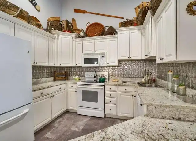 Property at 6520 Chasewood Dr Unit H, Jupiter, FL, 33458, 2 beds, 2 baths, [object Object]