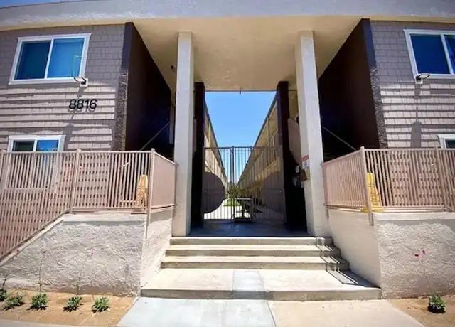 Property at Parkview Apartments - 8816 Laurel Canyon Blvd, Sun Valley, CA, 91352, 1 bed, 1 bath, [object Object]