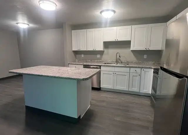 Property at 2750 Humboldt Rd, Green Bay, WI, 54311, 2 beds, 1 bath, [object Object]
