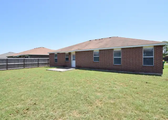 Property at 1904 Liberty Hill Dr, Belton, TX, 76513, 4 beds, 2 baths, [object Object]