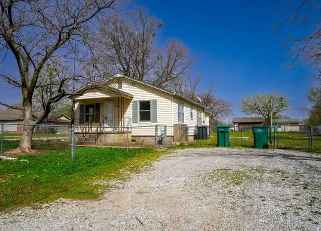 Property at 1425 N 12th St, Sapulpa, OK, 74066, 3 beds, 2 baths, [object Object]