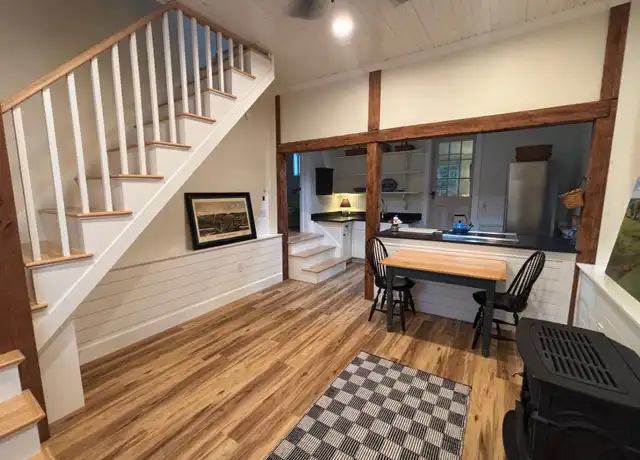 Property at 40 Frank C Gilman Hwy Unit 1APT 1, Alton, NH, 03809, 1 bed, 1 bath, [object Object]
