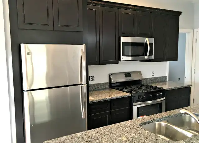 Property at 464 Wickenden St Unit 3L, Providence, RI, 02903, 2 beds, 1 bath, [object Object]