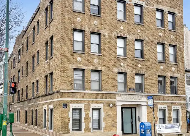 Property at 2959 N Damen Ave Unit 2B, Chicago, IL, 60618, 1 bed, 1 bath, [object Object]
