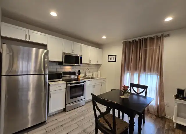 Property at 522 Overhill Dr Unit A, San Antonio, TX, 78228, 1 bed, 1 bath, [object Object]