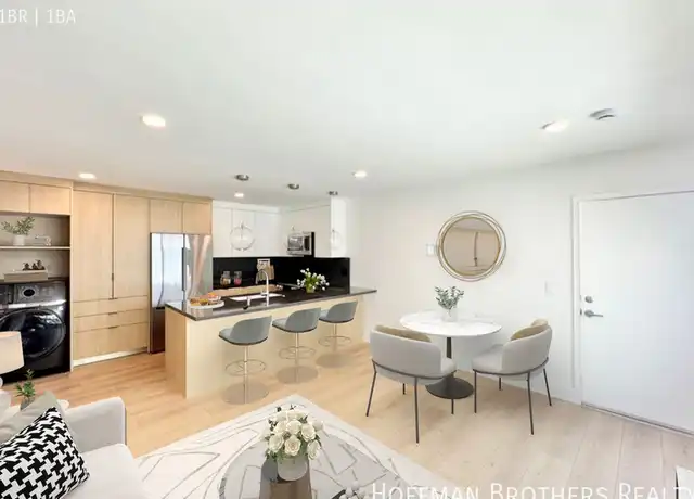 Property at 2811 3rd St Unit 9, Santa Monica, CA, 90405, 1 bed, 1 bath, [object Object]