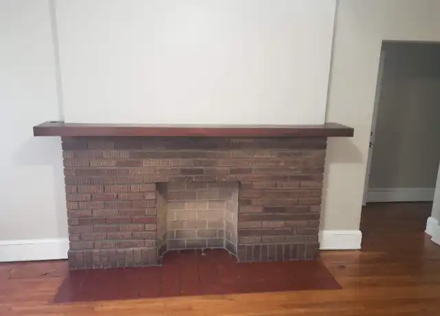 Property at 2845 Mayfield Rd Unit 2845-2, Cleveland Heights, OH, 44118, 2 beds, 1 bath, [object Object]