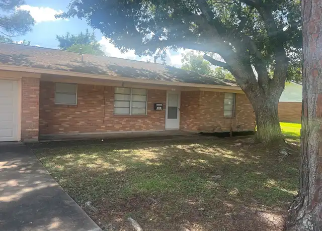 Property at 1621 Tech Ave, Bay City, TX, 77414, 3 beds, 2 baths, [object Object]