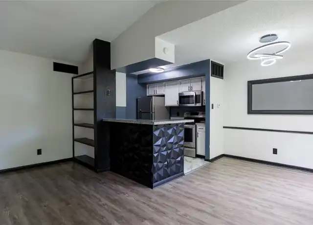 Property at 2120 El Paseo St #2806, Houston, TX, 77054, 1 bed, 1 bath, [object Object]