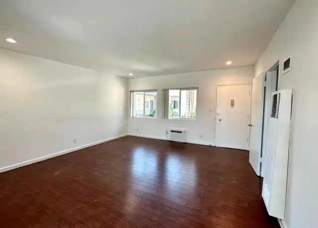 Property at 8386 Blackburn Ave Unit 307, Los Angeles, CA, 90048, 1 bed, 1 bath, [object Object]