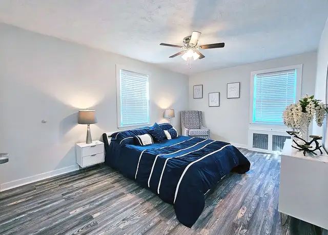 Photo of 2809 Van Aken Blvd, Cleveland, OH 44120