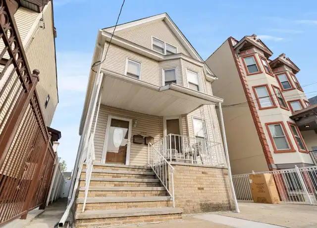 Property at 302 Clerk St Unit 1, Jersey City, NJ, 07304, 3 beds, 1 bath, [object Object]