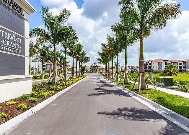 Photo of 100 Treviso Grand Cir, Nokomis, FL 34275