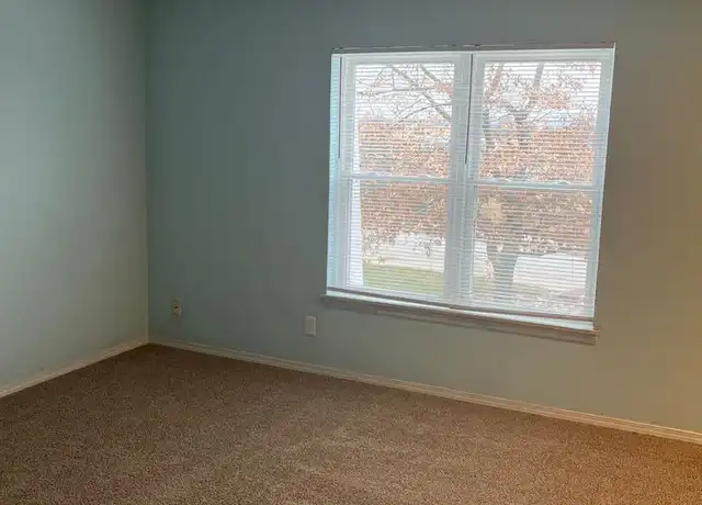 Property at 1935 N Bowman Ave Unit I, Danville, IL, 61832, 1 bed, 1 bath, [object Object]