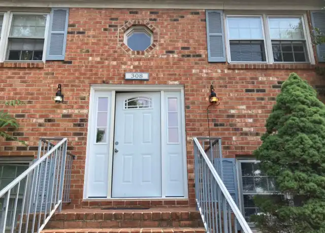Property at Mary Ann Apartments- Cute two bedrooms, each with Deck or Patio - 235 Mary Ann Dr, Lynchburg, VA, 24502, 2 beds, 1 bath, [object Object]