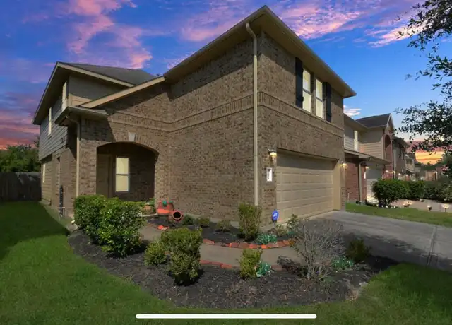 Property at 11823 Red Hummingbird Dr, Houston, TX, 77047, 4 beds, 2.5 baths, [object Object]