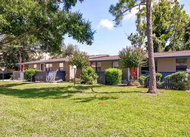 Property at Coral Bay Villas - 4801 Clyde Morris Blvd, Port Orange, FL, 32129, 1 bed, 1 bath, [object Object]