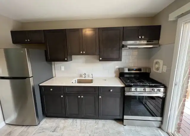 Property at 303 Plainfield Ave Unit C1, Edison, NJ, 08817, 1 bed, 1 bath, [object Object]