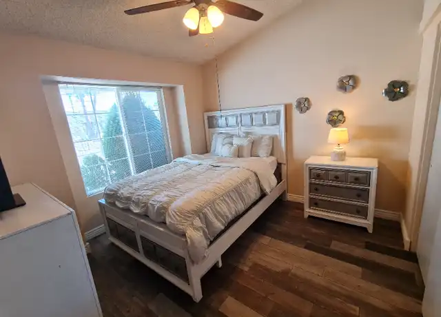 Property at 7944 W Charter Oak Rd, Peoria, AZ, 85381, 1 bed, 1 bath, [object Object]