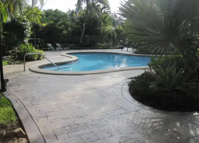 Property at 6904 N Kendall Dr Unit F304, Pinecrest, FL, 33156, 2 beds, 2 baths, [object Object]
