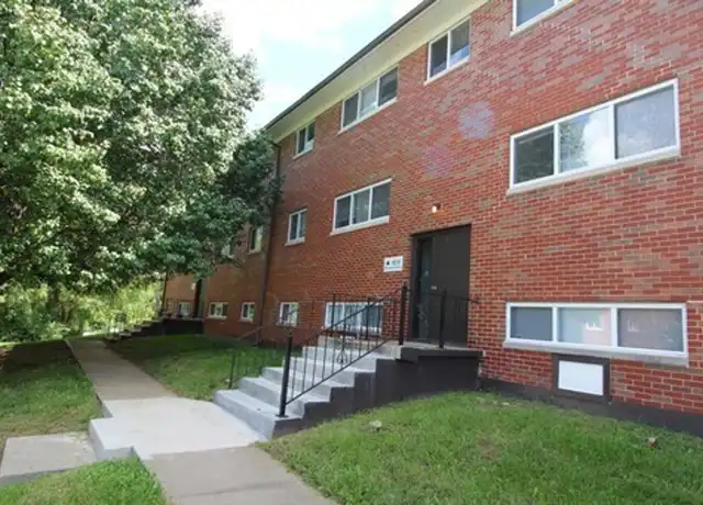 Property at 1006 Forest Ct Unit B10 1011 04, Rosedale, KS, 66103, 1 bed, 1 bath, [object Object]