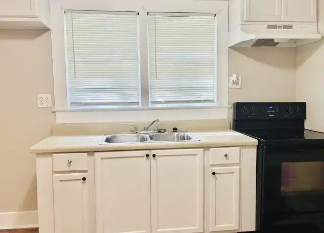 Property at 1314 Rankin Ave, Gastonia, NC, 28052, 2 beds, 2 baths, [object Object]