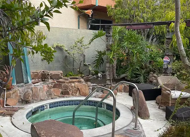 Property at Ocean Park Apartments - 1128 Ocean Park Blvd, Santa Monica, CA, 90405, 1 bed, 1 bath, [object Object]