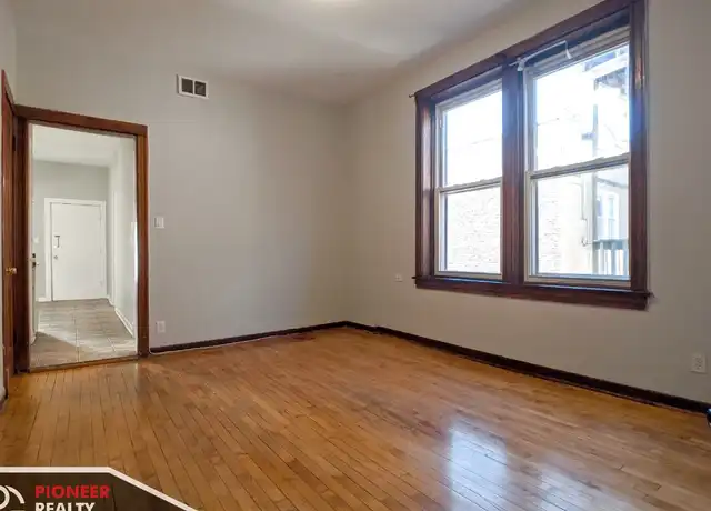 Property at 1424 N Maplewood Ave Unit 1424-3R, Chicago, IL, 60622, 2 beds, 1 bath, [object Object]