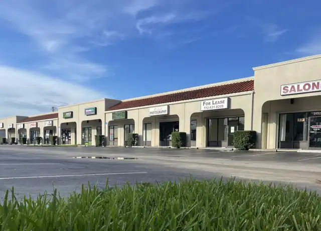 Property at 3454 SE Dixie Hwy Unit 3454, Stuart, FL, 34997, 1 bed, 1 bath, [object Object]