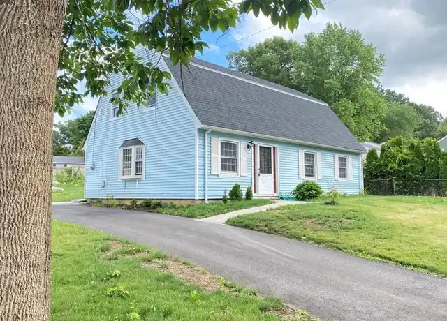 Property at 28 Grove Pl, Danbury, CT, 06810, 5 beds, 2 baths, [object Object]