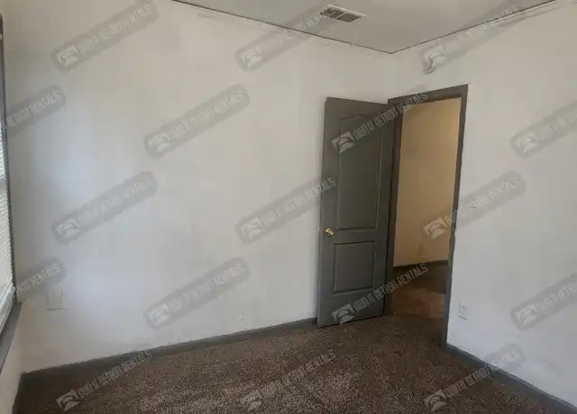 Property at 12826 Steel St Unit 2, Detroit, MI, 48227, 2 beds, 1 bath, [object Object]